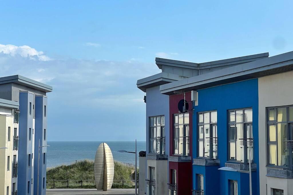 Apartamento New Luxurious And Business Apt Swansea Exterior foto
